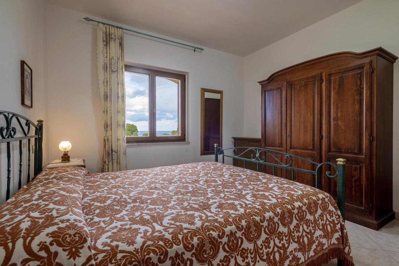 Villa Pitti Castelsardo Exterior photo